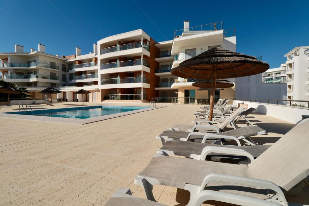 Olhos De Agua 1Br With Pool, Ac And Free Parking Apartman Albufeira Kültér fotó
