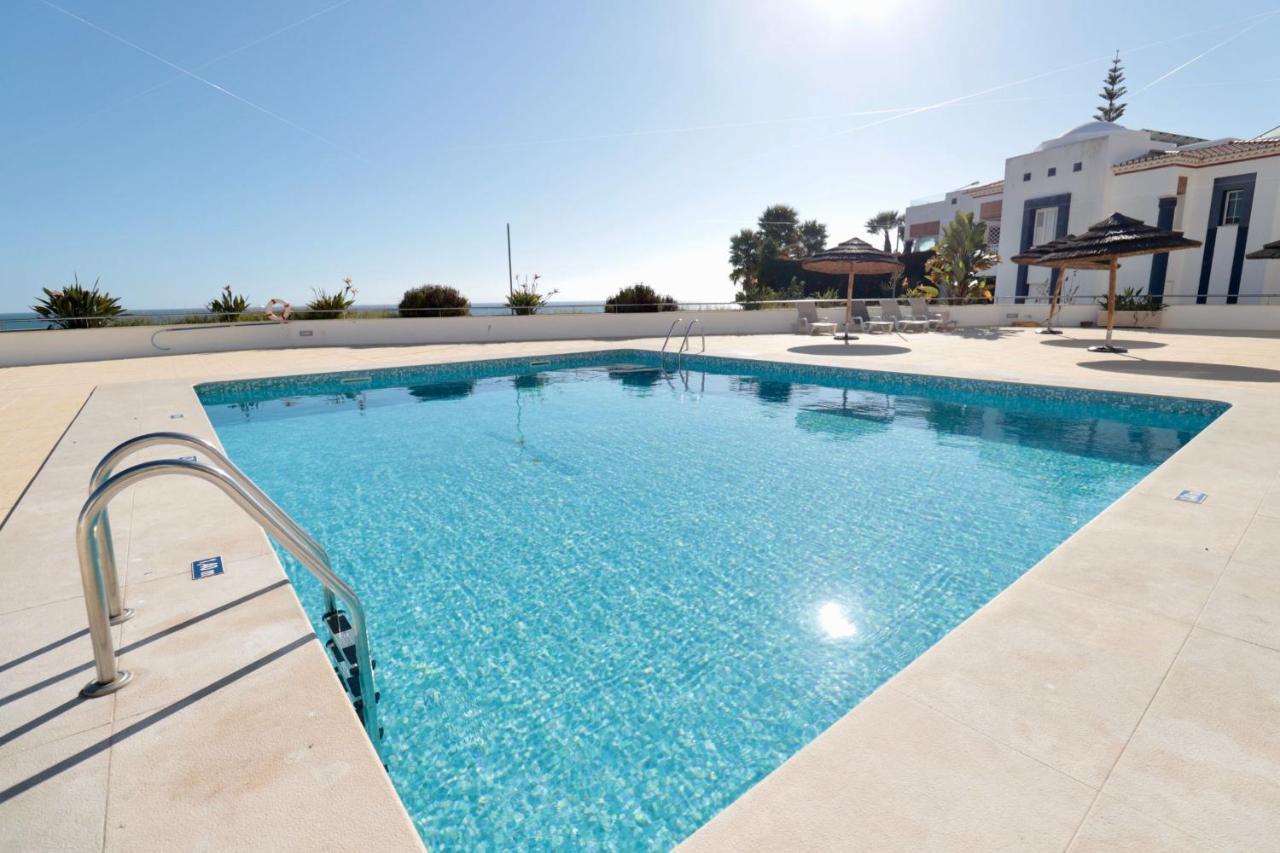 Olhos De Agua 1Br With Pool, Ac And Free Parking Apartman Albufeira Kültér fotó